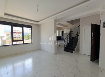 New two-level three-bedroom apartment, 120m², in a new building in Oba, Alanya ID-16222 фото-3