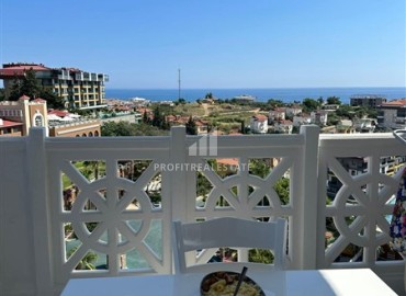 Cozy one-bedroom apartment, 55m², in a residence with a swimming pool 500m from the sea in the Kestel area, Alanya ID-16223 фото-12