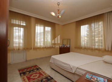 Two bedroom apartment, 140 m², in a residence with a swimming pool in the Alanya area - Oba, 600m from the sea. ID-16229 фото-12