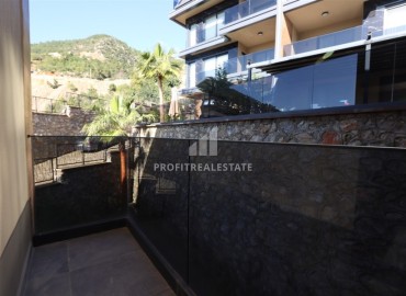 Magnificent garden duplex 4+1, 220m², in an exclusive luxury family residence in Alanya - Tepe ID-16230 фото-9