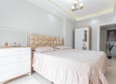 Уютная квартира с двумя спальнями и дизайнерским интерьером, 110м² в 350м от моря в Махмутларе, Алания ID-16269 фото-12