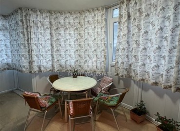 Уютная трехкомнатная квартира, 100м², с остекленными балконами в 100м от моря в районе Алании Тосмур ID-16276 фото-13