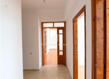 Квартира 3+1 для турецкого паспорта, без мебели, с видом на пристань, в 50 метрах от моря в центре Аланьи ID-16291 фото-6