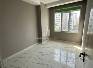 Inexpensive one bedroom furnished apartment, with fine finishing in a new residential residence, Mahmutlar, Alanya ID-16294 фото-8