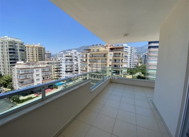 Furnished view penthouse 2+1, 115m², on the central street of Mahmutlar 400m from the coast ID-16301 фото-16