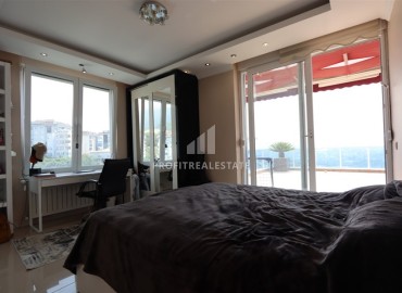 Luxury furnished duplex 3+1, 270 m², with a swimming pool on the terrace, in the area of Alanya - Cikcilli ID-16312 фото-13