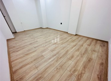 Недорогая трехкомнатная квартира без мебели в новом доме городского типа, Кепез, Анталья ID-16353 фото-14