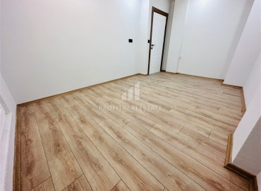 Недорогая трехкомнатная квартира без мебели в новом доме городского типа, Кепез, Анталья ID-16353 фото-16