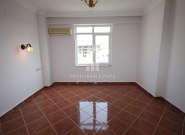 Bright three bedroom apartment 155m², unfurnished, in a residence with a swimming pool, in the center of Alanya ID-16401 фото-9