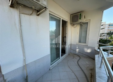Меблированная квартира с двумя спальнями и отдельной кухней, 115м², в 100м от моря в Махмутларе, Алания ID-16406 фото-13