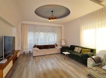 Комфортабельная четырехкомнатная квартира, 150м², в комплексе с бассейном в престижном районе Анталии - Лара ID-16407 фото-2