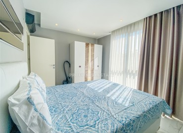 Charming furnished apartment 2+1, 100m², with modern furniture and glazed balcony in the center of Alanya ID-16419 фото-15