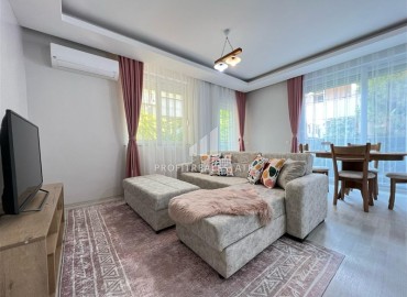 Трехкомнатные апартаменты, 90м² с новой мебелью в недорогой резиденции в районе Анталии – Лара, Фенер ID-16447 фото-1