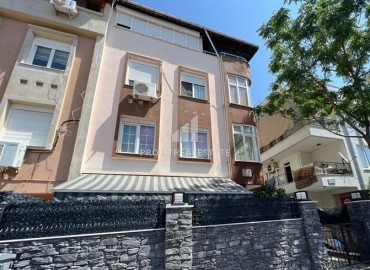 Apartment 2+1 unfurnished, newly renovated, glazed balcony and modern kitchen, Fener, Muratpasa, Antalya ID-16452 фото-1