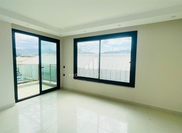 Трёхкомнатная квартира 90м², без мебели, в современной новостройке в 500 метрах от моря, Махмутлар, Аланья ID-16479 фото-5