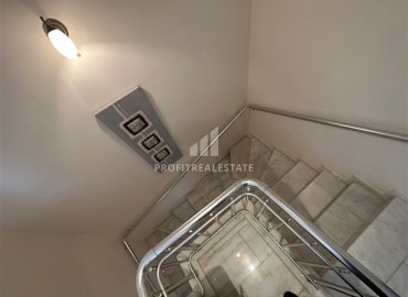 Bright furnished penthouse 4+1, in a cozy residence 150 meters from the Mediterranean Sea, Kestel, Alanya ID-16509 фото-9
