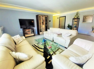 Three bedroom apartment, 145m², in a residence with a swimming pool in Oba, Alanya, 150m from the sea ID-16538 фото-2