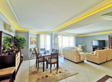 Three bedroom apartment, 145m², in a residence with a swimming pool in Oba, Alanya, 150m from the sea ID-16538 фото-7