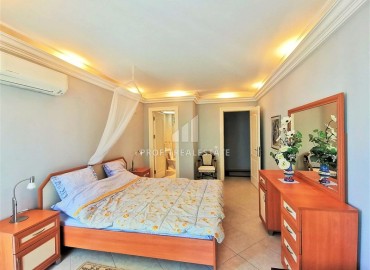 Three bedroom apartment, 145m², in a residence with a swimming pool in Oba, Alanya, 150m from the sea ID-16538 фото-17