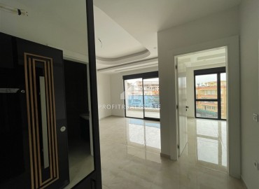 One-bedroom apartment by the sea in a residence under construction, in the center of Alanya, 53 m2 ID-12736 фото-9