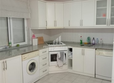 Furnished apartment 2+1 with separate kitchen, 105 m², 300 meters from the sea, in the Oba area, Alanya, suitable for residence permit. ID-16548 фото-2