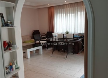Furnished apartment 2+1 with separate kitchen, 105 m², 300 meters from the sea, in the Oba area, Alanya, suitable for residence permit. ID-16548 фото-5