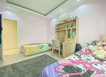 Elegant two bedroom apartment for residence permit, 110 m², glazed balcony, Tosmur, Alanya ID-16557 фото-9