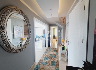 Luxurious three bedroom penthouse, 180 m², overlooking the Alanya Fortress in the Alanya - Tosmur area ID-16574 фото-10