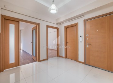 Газифицированная квартира 3+1, 165м², с отдельной кухней и остекленными балконами в Анталии, Коньяалты ID-16575 фото-10