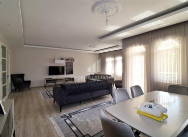 Линейная пятикомнатная квартира, 220м² в доме с парковкой в Анталии, центр района Муратпаша, 500м до моря ID-16576 фото-7