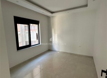 Новая квартира 1+1, без мебели, с чистовой отделкой и кухонным гарнитуром, в 400 метрах от моря, Махмутлар, Аланья ID-16579 фото-7