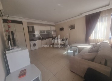 Cozy furnished apartment 1+1, 60m², for residence permit in the center of Alanya, 10m from Cleopatra Beach ID-16591 фото-1