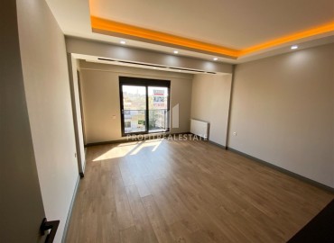 Линейная квартира 3+1 с отдельной кухней, 130м² в газифицированном комплексе в Анталии, район Муратпаша ID-16636 фото-6