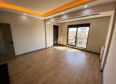 Линейная квартира 3+1 с отдельной кухней, 130м² в газифицированном комплексе в Анталии, район Муратпаша ID-16636 фото-7