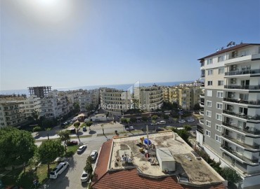 Viewing one-bedroom apartment, 68m², in an elite residence in Mahmutlar, Alanya, 200m from the sea ID-16645 фото-12