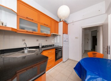 Cozy two bedroom apartment with separate kitchen, 75m², with stunning views in the center of Alanya, in Kale ID-16686 фото-6