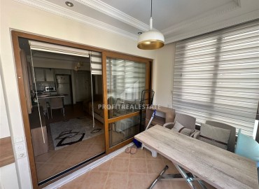 Inexpensive resale property: furnished apartment 1+1, 60m², 250m from the sea in Mahmutlar, Alanya ID-16723 фото-8