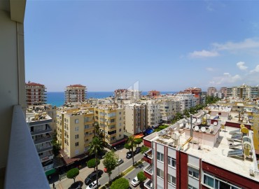 Luxurious elegantly furnished apartment 2+1, 140m2, with sea views, 150 meters from the beach, Mahmutlar, Alanya ID-16734 фото-14