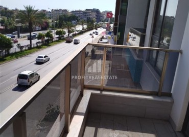 New one-bedroom unfurnished apartment, 500 meters from the sea, in a residence with a winter pool, in the center of Alanya ID-16766 фото-12