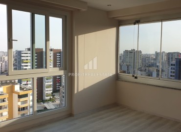 Квартира с двумя спальнями, 80м², в новом комфортабельном комплексе в районе Енишехир, Чифтликкёй ID-16774 фото-4