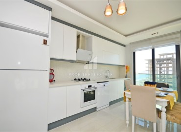 Furnished two bedroom apartment, 80m², on the first coastline in the elite residence of Mahmutlar ID-16790 фото-7