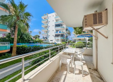 First coastline in Mahmutlar, Alanya: two bedroom apartment with a package of furniture and household appliances, 80 m², in a residence with a swimming pool ID-16793 фото-19