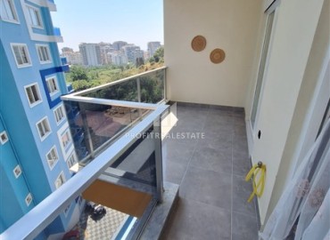 Hot offer! Inexpensive furnished one-bedroom apartment 500 meters from the sea, Mahmutlar, Alanya ID-16245 фото-8