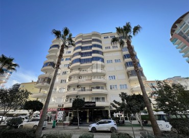 Cozy apartment 2+1, 125m², with a huge glazed balcony, in the center of Mahmutlar 300m from the sea ID-16812 фото-1