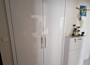 Inexpensive resale property: two bedroom apartment with separate kitchen, 95m², 200m from the sea in Mahmutlar ID-16818 фото-13