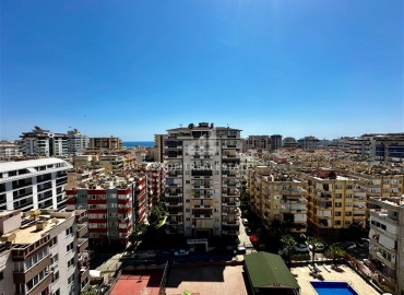 Inexpensive furnished studio apartment 30m², with sea views, in a residence with a swimming pool, Mahmutlar, Alanya ID-16827 фото-8