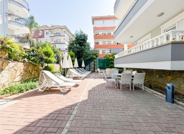 Furnished apartment 2+1, suitable for a residence permit, with a glazed balcony, 400 meters from the sea, Oba, Alanya ID-16845 фото-17