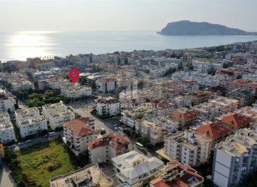 Two bedroom apartment, 120m², with a separate kitchen, 250m from the sea in the center of Oba, Alanya. ID-16891 фото-1