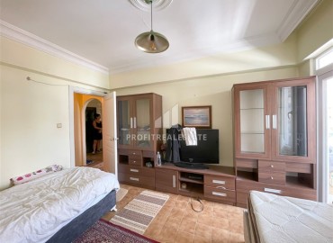 Two bedroom apartment, 120m², with a separate kitchen, 250m from the sea in the center of Oba, Alanya. ID-16891 фото-12