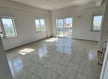 Inexpensive penthouse 2+1, unfurnished, in a new modern residence with facilities, Avsallar, Alanya ID-16901 фото-3